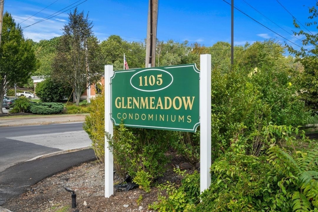 1105 Lexington Street, Waltham, Massachusetts, 2 Bedrooms Bedrooms, 4 Rooms Rooms,1 BathroomBathrooms,Residential Lease,For Rent,Lexington Street,73524671