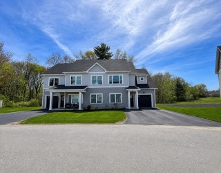 4 Clover Cir, Salisbury, Massachusetts, 3 Bedrooms Bedrooms, 5 Rooms Rooms,2 BathroomsBathrooms,Residential,For Sale,Clover Cir,73524462