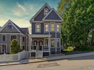 9 June St, Boston, Massachusetts, 3 Bedrooms Bedrooms, 6 Rooms Rooms,3 BathroomsBathrooms,Residential,For Sale,June St,73523475