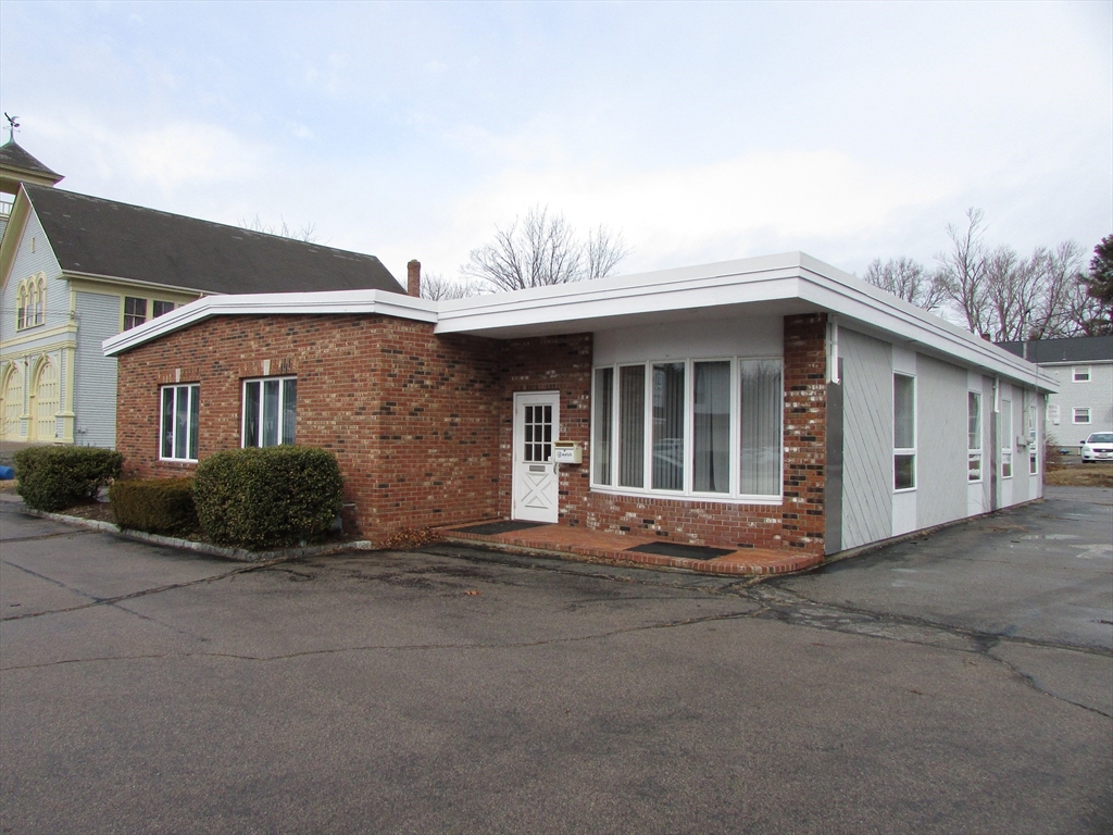106 Commonwealth Ave, North Attleboro, Massachusetts, ,Commercial Lease,For Rent,Commonwealth Ave,73524737