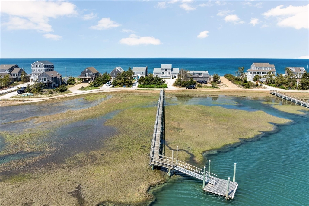 90 Salt Marsh Rd, Sandwich, Massachusetts, 3 Bedrooms Bedrooms, 7 Rooms Rooms,3 BathroomsBathrooms,Residential,For Sale,Salt Marsh Rd,73524536