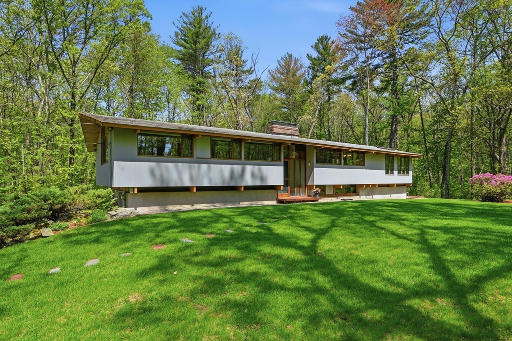 50 Carlisle Pines Drive, Carlisle, Massachusetts, 3 Bedrooms Bedrooms, 8 Rooms Rooms,2 BathroomsBathrooms,Residential,For Sale,Carlisle Pines Drive,73524788