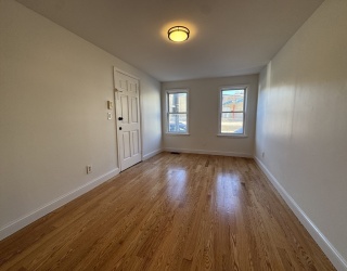 205 D, Boston, Massachusetts, 2 Bedrooms Bedrooms, 4 Rooms Rooms,1 BathroomBathrooms,Residential Lease,For Rent,D,73524419