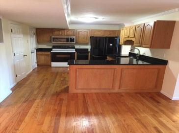 7 Conant Rd, Winchester, Massachusetts, 2 Bedrooms Bedrooms, 7 Rooms Rooms,2.5 BathroomsBathrooms,Residential Lease,For Rent,Conant Rd,73524421