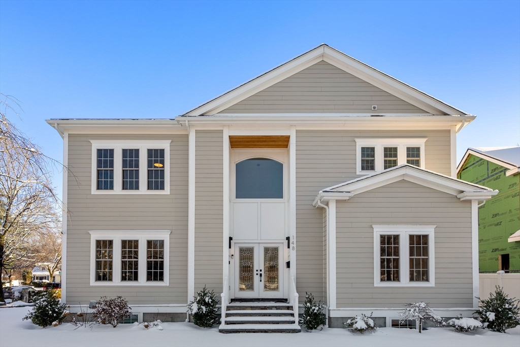 148 Lexington St, Newton, Massachusetts, 5 Bedrooms Bedrooms, 14 Rooms Rooms,4.5 BathroomsBathrooms,Residential Lease,For Rent,Lexington St,73524480