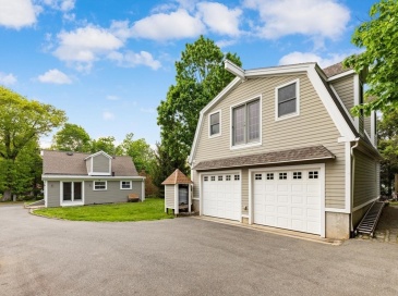 17 Pigeon Hill Street, Rockport, Massachusetts, 3 Bedrooms Bedrooms, 6 Rooms Rooms,2 BathroomsBathrooms,Residential,For Sale,Pigeon Hill Street,73524237