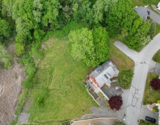 2 Woodcliffe Ave, Worcester, Massachusetts, 4 Bedrooms Bedrooms, 8 Rooms Rooms,2 BathroomsBathrooms,Residential,For Sale,Woodcliffe Ave,73524640