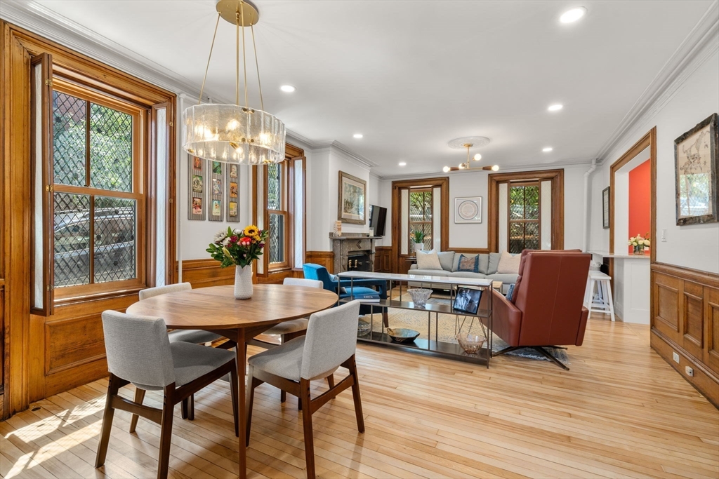 22 Monument Square, Boston, Massachusetts, 1 Bedroom Bedrooms, 4 Rooms Rooms,1 BathroomBathrooms,Residential,For Sale,Monument Square,73524871