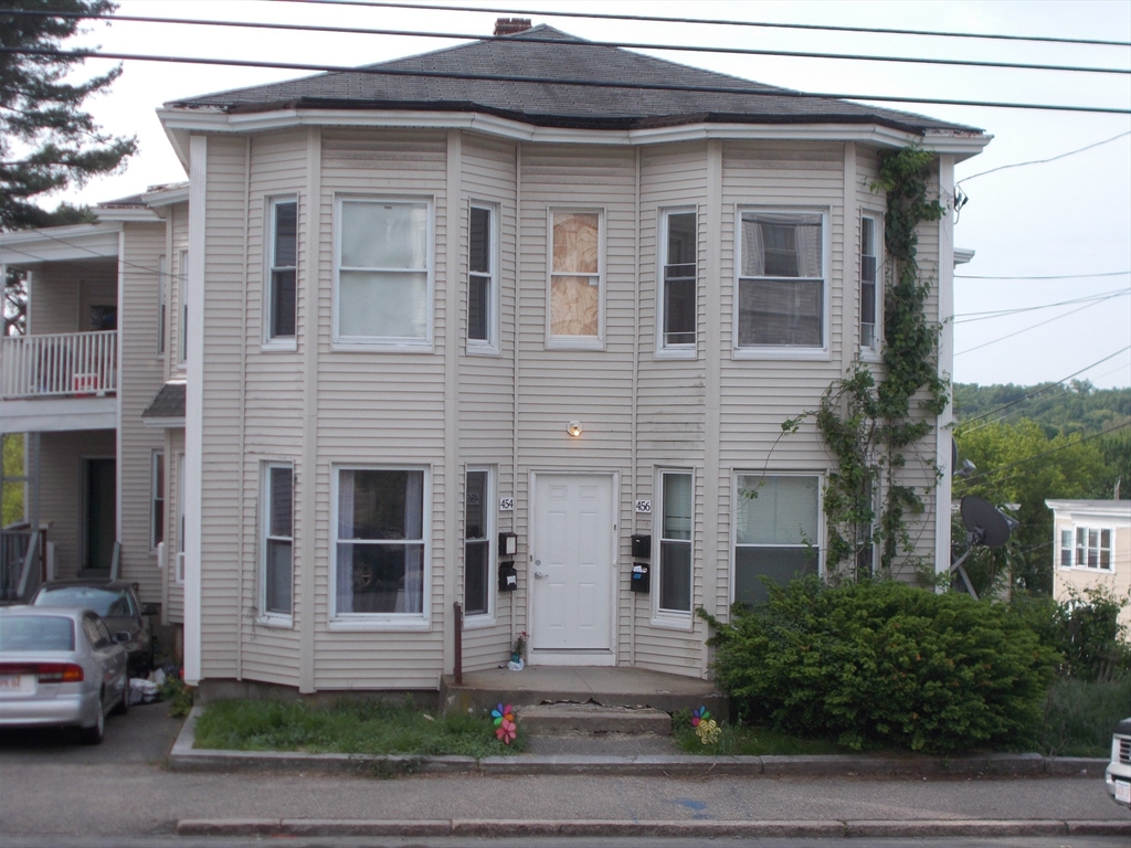 454 Washington Street, Haverhill, Massachusetts, 8 Bedrooms Bedrooms, 16 Rooms Rooms,4 BathroomsBathrooms,Residential Income,For Sale,Washington Street,73524924
