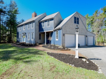 34 Pine Hill Ln, Marion, Massachusetts, 4 Bedrooms Bedrooms, 9 Rooms Rooms,3.5 BathroomsBathrooms,Residential,For Sale,Pine Hill Ln,73499484 34 Pine Hill Ln, Marion, Massachusetts, 4 Bedrooms Bedrooms, 9 Rooms Rooms,3.5 BathroomsBathrooms,Residential,For Sale,Pine Hill Ln,73499484