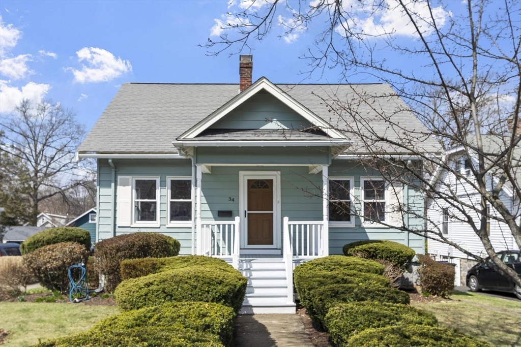 34 Addington Rd, Boston, Massachusetts, 3 Bedrooms Bedrooms, 6 Rooms Rooms,1.5 BathroomsBathrooms,Residential,For Sale,Addington Rd,73498920
