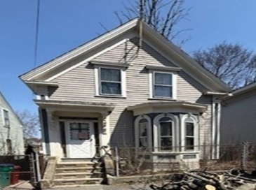 118 Bartlett Street, Lowell, Massachusetts, 5 Bedrooms Bedrooms, 8 Rooms Rooms,1 BathroomBathrooms,Residential,For Sale,Bartlett Street,73505026