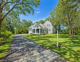 480 Main St, Dennis, Massachusetts, 4 Bedrooms Bedrooms, 7 Rooms Rooms,3.5 BathroomsBathrooms,Residential,For Sale,Main St,73486907