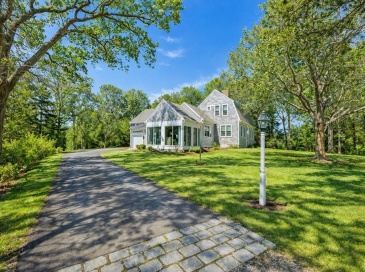 480 Main St, Dennis, Massachusetts, 4 Bedrooms Bedrooms, 7 Rooms Rooms,3.5 BathroomsBathrooms,Residential,For Sale,Main St,73486907 480 Main St, Dennis, Massachusetts, 4 Bedrooms Bedrooms, 7 Rooms Rooms,3.5 BathroomsBathrooms,Residential,For Sale,Main St,73486907