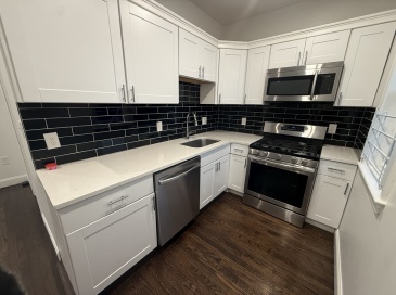 112 Hollingsworth St, Lynn, Massachusetts, 2 Bedrooms Bedrooms, 5 Rooms Rooms,1 BathroomBathrooms,Residential Lease,For Rent,Hollingsworth St,73503707 112 Hollingsworth St, Lynn, Massachusetts, 2 Bedrooms Bedrooms, 5 Rooms Rooms,1 BathroomBathrooms,Residential Lease,For Rent,Hollingsworth St,73503707