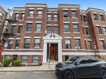 100 Lanark Rd, Boston, Massachusetts, 1 Bedroom Bedrooms, 3 Rooms Rooms,1 BathroomBathrooms,Residential,For Sale,Lanark Rd,73525043 100 Lanark Rd, Boston, Massachusetts, 1 Bedroom Bedrooms, 3 Rooms Rooms,1 BathroomBathrooms,Residential,For Sale,Lanark Rd,73525043