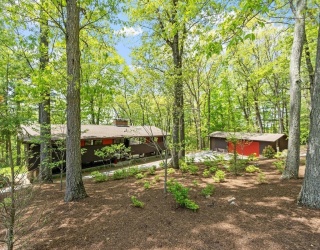 518 Annursnac Hill Rd, Concord, Massachusetts, 5 Bedrooms Bedrooms, 11 Rooms Rooms,2.5 BathroomsBathrooms,Residential,For Sale,Annursnac Hill Rd,73525102