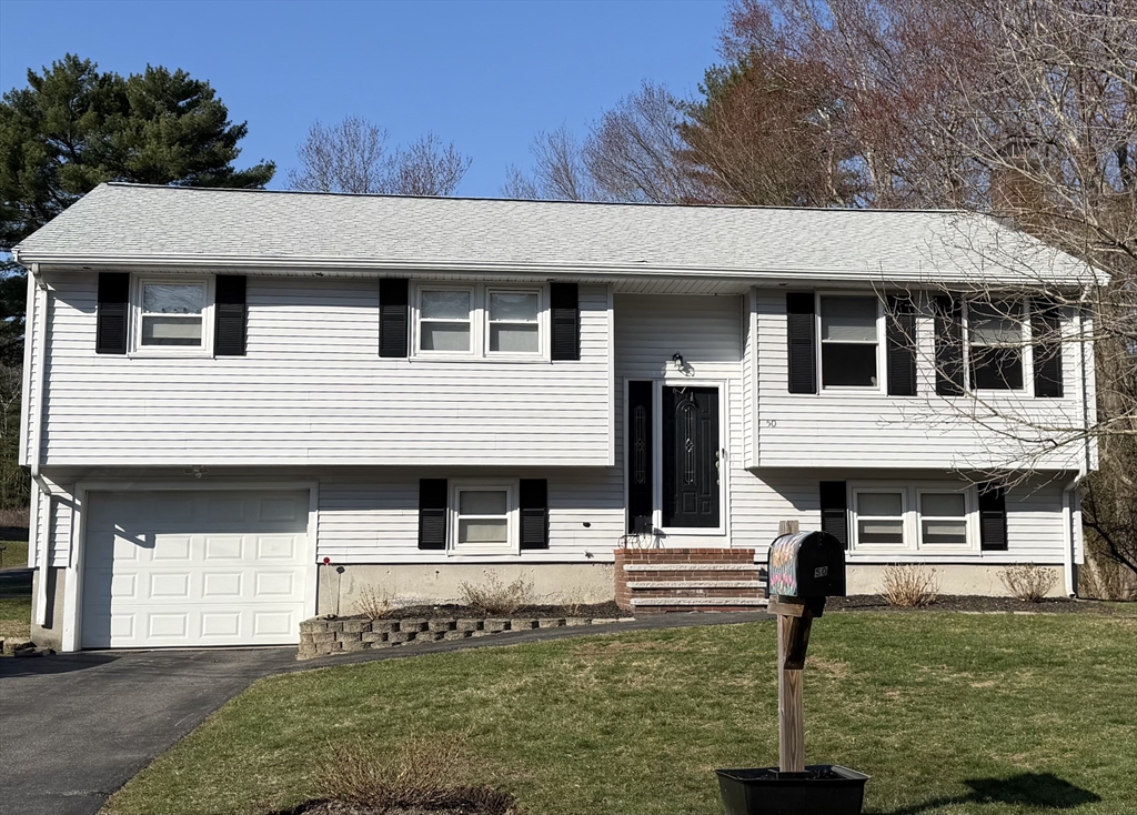 50 Hatchfield Dr, Brockton, Massachusetts, 4 Bedrooms Bedrooms, 8 Rooms Rooms,1.5 BathroomsBathrooms,Residential,For Sale,Hatchfield Dr,73510070