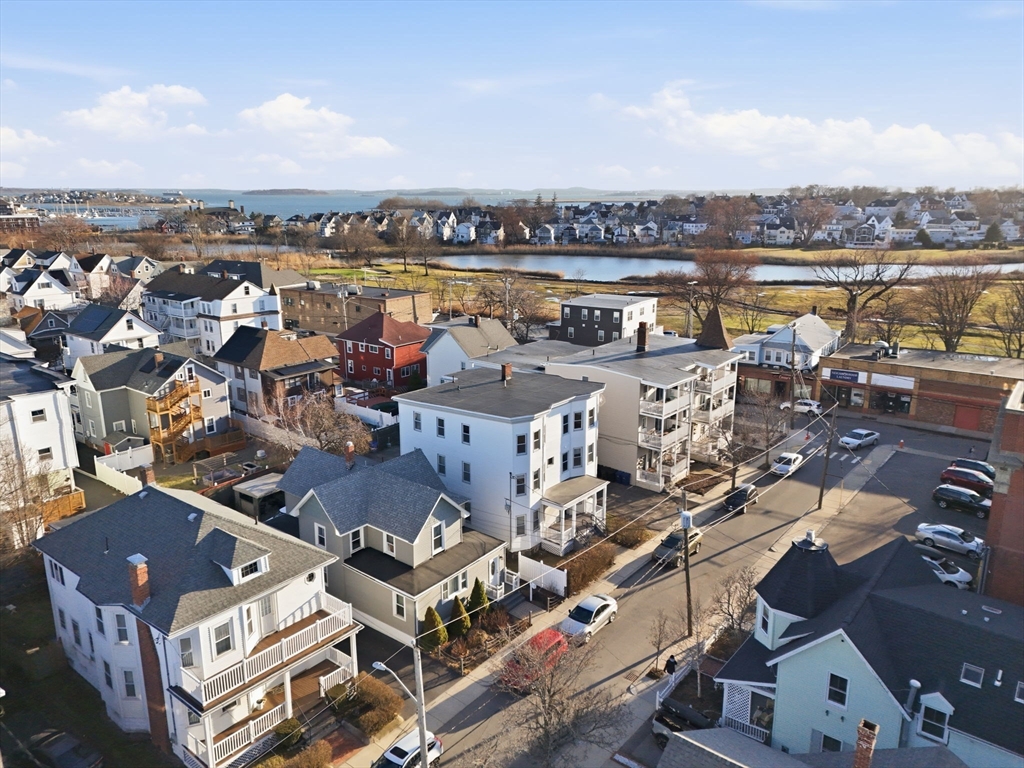 11 Pearl Ave, Winthrop, Massachusetts, 11 Bedrooms Bedrooms, 18 Rooms Rooms,3 BathroomsBathrooms,Residential Income,For Sale,Pearl Ave,73491764