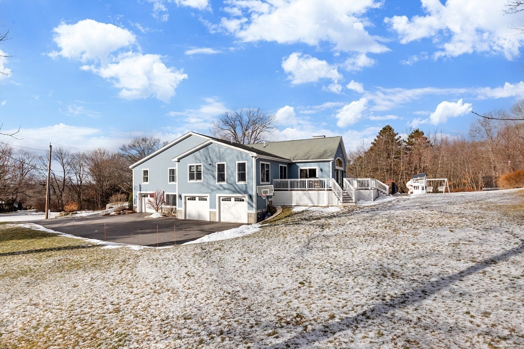 44 Tyler Road, Lexington, Massachusetts, 5 Bedrooms Bedrooms, 18 Rooms Rooms,3.5 BathroomsBathrooms,Residential,For Sale,Tyler Road,73482729