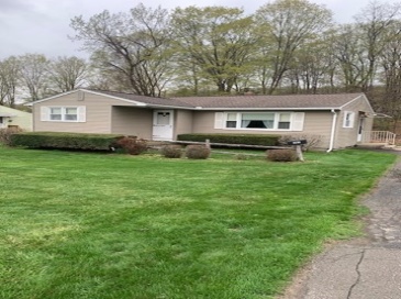 387 Jarvis Avenue, Holyoke, Massachusetts, 3 Bedrooms Bedrooms, 5 Rooms Rooms,1 BathroomBathrooms,Residential,For Sale,Jarvis Avenue,73506475