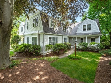 94 Herrick Rd, Newton, Massachusetts, 3 Bedrooms Bedrooms, 7 Rooms Rooms,2.5 BathroomsBathrooms,Residential,For Sale,Herrick Rd,73525166 94 Herrick Rd, Newton, Massachusetts, 3 Bedrooms Bedrooms, 7 Rooms Rooms,2.5 BathroomsBathrooms,Residential,For Sale,Herrick Rd,73525166