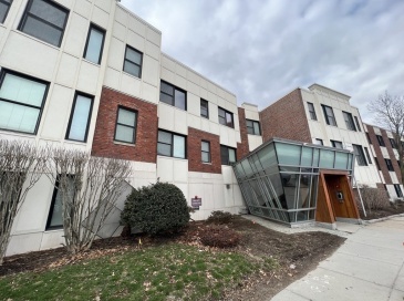 99 Chestnut Hill, Boston, Massachusetts, 2 Bedrooms Bedrooms, 3 Rooms Rooms,2 BathroomsBathrooms,Residential Lease,For Rent,Chestnut Hill,73525218