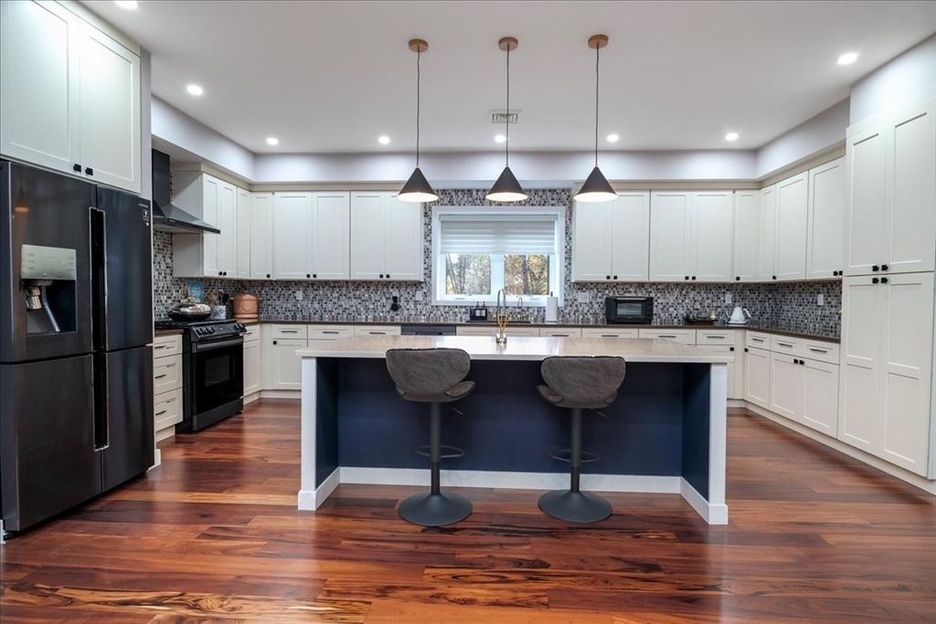 145 W River Street, Upton, Massachusetts, 4 Bedrooms Bedrooms, 11 Rooms Rooms,2.5 BathroomsBathrooms,Residential,For Sale,W River Street,73525258