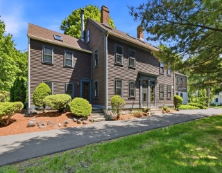 307 Maple Street, Danvers, Massachusetts, 3 Bedrooms Bedrooms, 6 Rooms Rooms,1.5 BathroomsBathrooms,Residential,For Sale,Maple Street,73525466