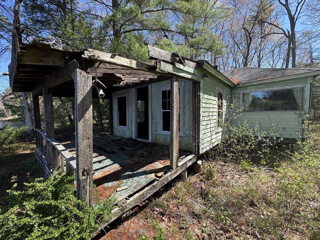 725 River St, Palmer, Massachusetts, 3 Bedrooms Bedrooms, 4 Rooms Rooms,1 BathroomBathrooms,Residential,For Sale,River St,73525467