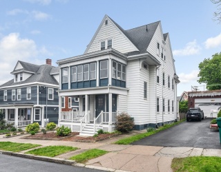 23 Wolcott Road, Lynn, Massachusetts, 3 Bedrooms Bedrooms, 6 Rooms Rooms,1 BathroomBathrooms,Residential,For Sale,Wolcott Road,73525167