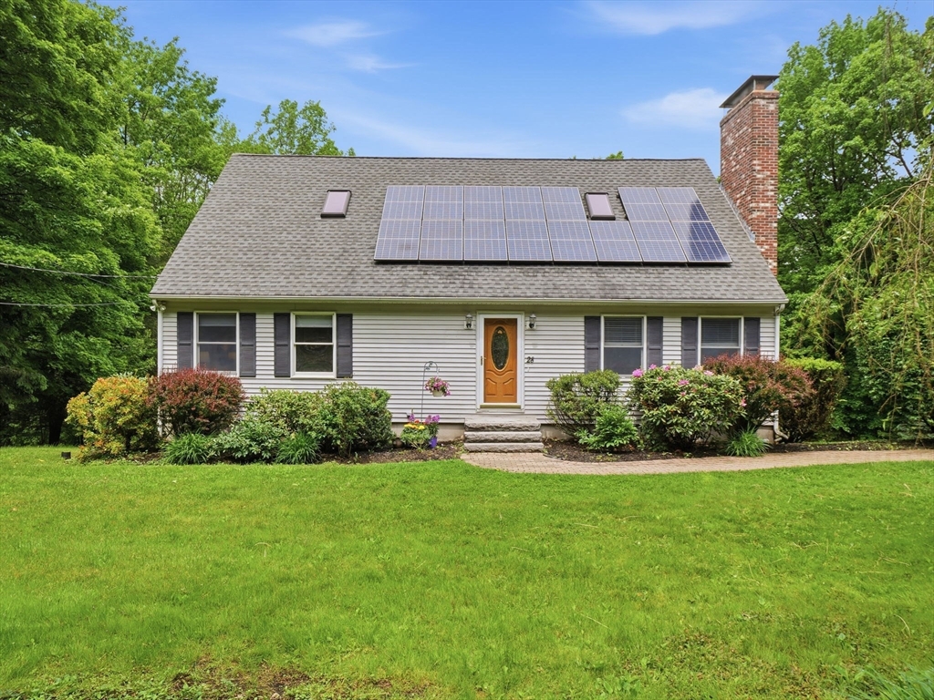 28 Lincoln St, Hopkinton, Massachusetts, 4 Bedrooms Bedrooms, 9 Rooms Rooms,4 BathroomsBathrooms,Residential,For Sale,Lincoln St,73525091