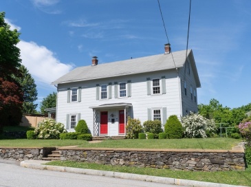 106-108 Chestnut St, Southbridge, Massachusetts, 6 Bedrooms Bedrooms, 14 Rooms Rooms,2.5 BathroomsBathrooms,Residential Income,For Sale,Chestnut St,73525499