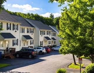 6 Towle Drive, Holden, Massachusetts, 3 Bedrooms Bedrooms, 6 Rooms Rooms,1.5 BathroomsBathrooms,Residential,For Sale,Towle Drive,73525618