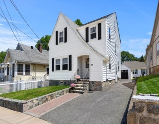 711 Lagrange Street, Boston, Massachusetts, 3 Bedrooms Bedrooms, 7 Rooms Rooms,1 BathroomBathrooms,Residential,For Sale,Lagrange Street,73525379