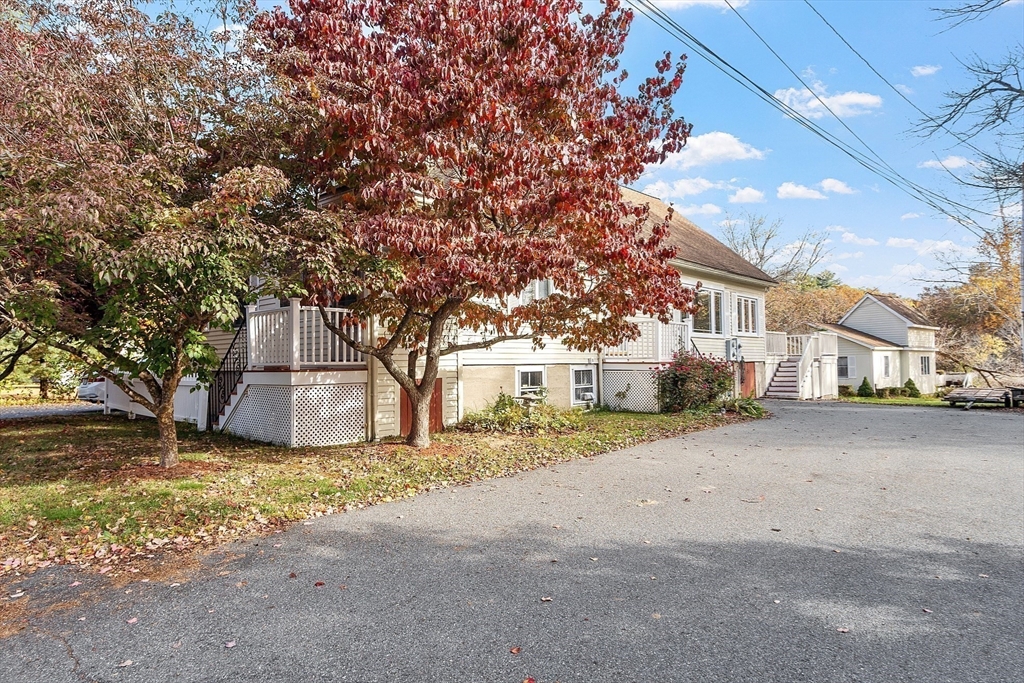 6 Amherst Street, Billerica, Massachusetts, 5 Bedrooms Bedrooms, 13 Rooms Rooms,4 BathroomsBathrooms,Residential Income,For Sale,Amherst Street,73525536