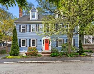 21 Madison St., Newburyport, Massachusetts, 3 Bedrooms Bedrooms, 7 Rooms Rooms,2.5 BathroomsBathrooms,Residential,For Sale,Madison St.,73525755