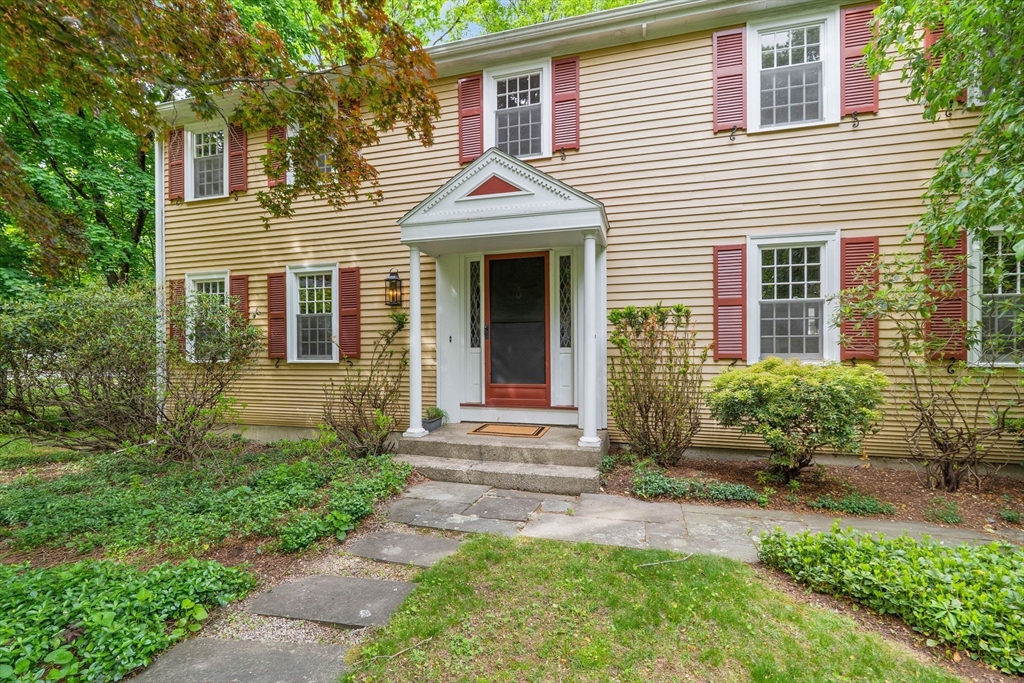 28 Old Village Road, Acton, Massachusetts, 4 Bedrooms Bedrooms, 12 Rooms Rooms,2.5 BathroomsBathrooms,Residential,For Sale,Old Village Road,73525711