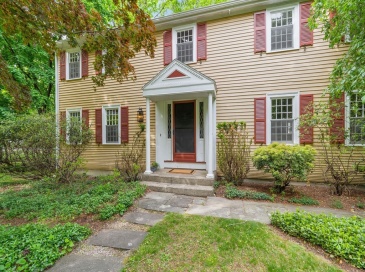 28 Old Village Road, Acton, Massachusetts, 4 Bedrooms Bedrooms, 12 Rooms Rooms,2.5 BathroomsBathrooms,Residential,For Sale,Old Village Road,73525711