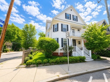 29 Elston, Somerville, Massachusetts, 4 Bedrooms Bedrooms, 10 Rooms Rooms,2 BathroomsBathrooms,Residential Lease,For Rent,Elston,73525842