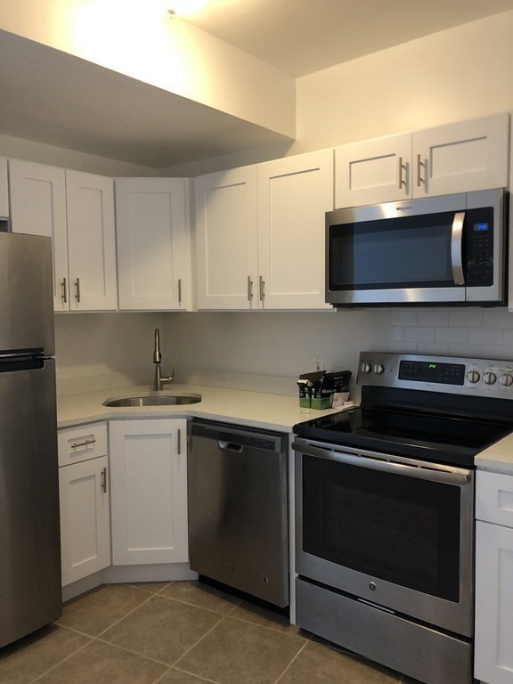 48 Washington Ave, Chelsea, Massachusetts, 1 Bedroom Bedrooms, 4 Rooms Rooms,1 BathroomBathrooms,Residential Lease,For Rent,Washington Ave,73525961