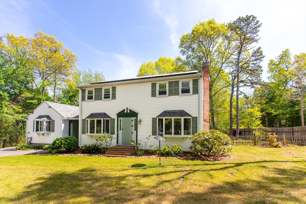 276 Long Pond Rd, Plymouth, Massachusetts, 4 Bedrooms Bedrooms, 9 Rooms Rooms,2.5 BathroomsBathrooms,Residential,For Sale,Long Pond Rd,73525767