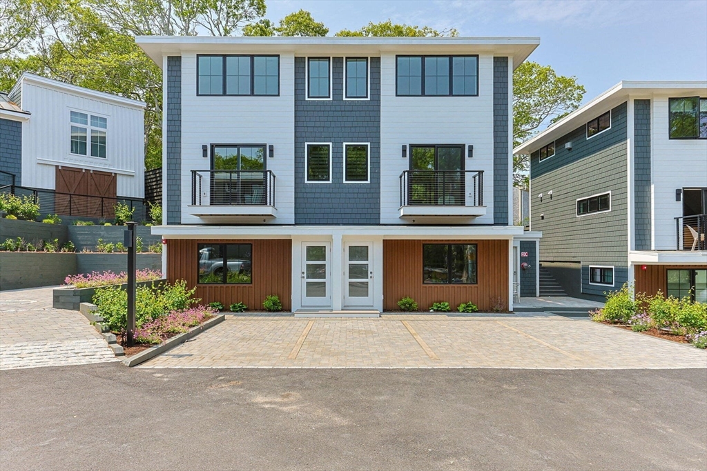 50 Nelson, Provincetown, Massachusetts, 2 Bedrooms Bedrooms, 3 Rooms Rooms,1.5 BathroomsBathrooms,Residential,For Sale,Nelson,73525768