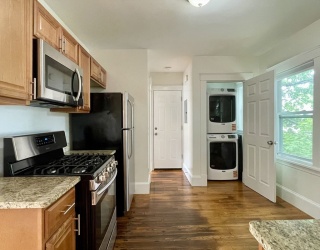 17 Ogden St, Boston, Massachusetts, 3 Bedrooms Bedrooms, 6 Rooms Rooms,1 BathroomBathrooms,Residential Lease,For Rent,Ogden St,73525794