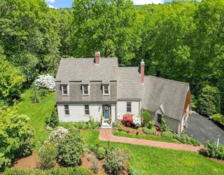 26 Cooke Rd, Plymouth, Massachusetts, 4 Bedrooms Bedrooms, 10 Rooms Rooms,2.5 BathroomsBathrooms,Residential,For Sale,Cooke Rd,73525002