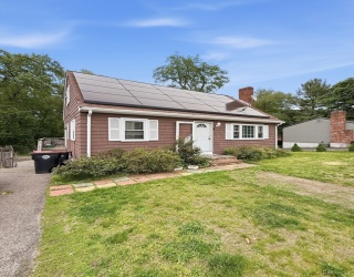 780 Summer St, Brockton, Massachusetts, 3 Bedrooms Bedrooms, 8 Rooms Rooms,3 BathroomsBathrooms,Residential,For Sale,Summer St,73525880