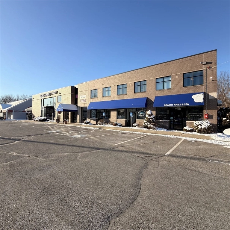 1168 Lakeview, Dracut, Massachusetts, ,Commercial Lease,For Rent,Lakeview,73525976