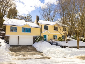 34 Hyslop Road, Brookline, Massachusetts, 5 Bedrooms Bedrooms, 11 Rooms Rooms,4.5 BathroomsBathrooms,Residential,For Sale,Hyslop Road,73483265 34 Hyslop Road, Brookline, Massachusetts, 5 Bedrooms Bedrooms, 11 Rooms Rooms,4.5 BathroomsBathrooms,Residential,For Sale,Hyslop Road,73483265