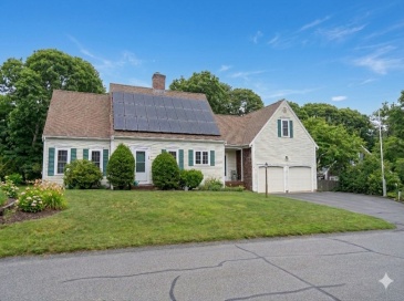 18 Asack Dr, Dennis, Massachusetts, 4 Bedrooms Bedrooms, 9 Rooms Rooms,2.5 BathroomsBathrooms,Residential,For Sale,Asack Dr,73495788