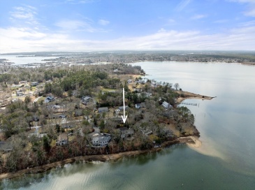 14 Quamhasset Road, Bourne, Massachusetts, 3 Bedrooms Bedrooms, 7 Rooms Rooms,3 BathroomsBathrooms,Residential,For Sale,Quamhasset Road,73499498